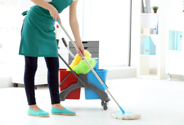 Why Choose Experts for House Cleaning